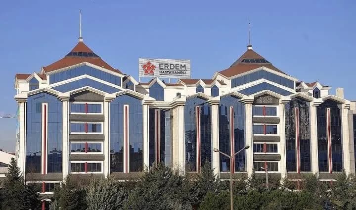 Op. Dr. Sinan Yakut — Eye Care & Ophthalmology in Istanbul