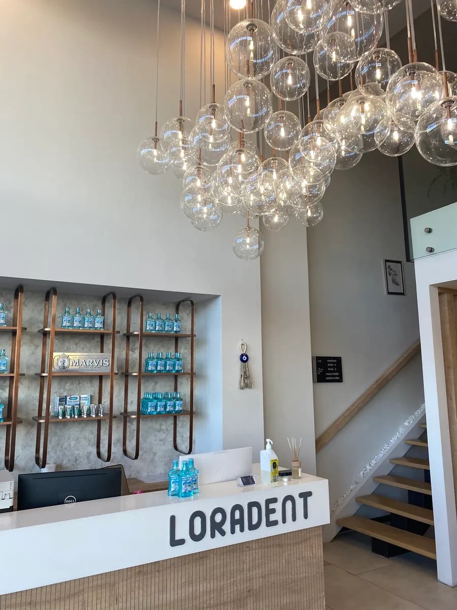 Loradent Ağız Ve Diş Sağlığı Polikliniği