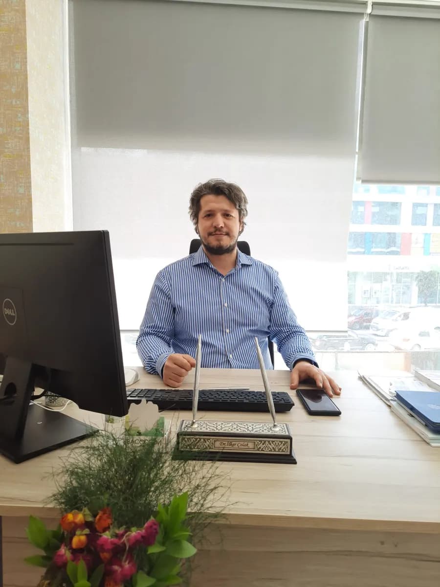 Doç. Dr. İlker Çolak - Ortopedi ve Travmatoloji