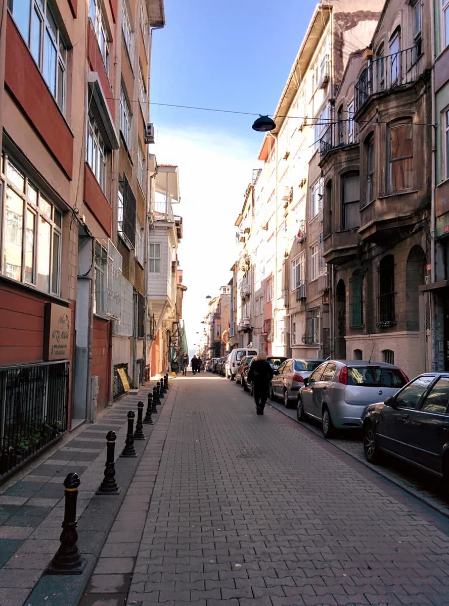 Kadıköy Belediyesi Prof. Dr. Korkmaz Altuğ Sağlık Polikliniği