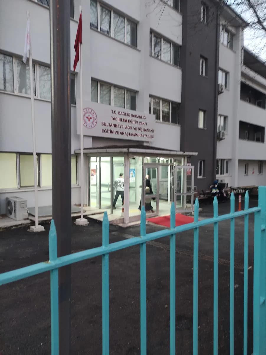 Tacirler Eğitim Vakfı Sultanbeyli Devlet Hastanesi Acil Servis Bölümü