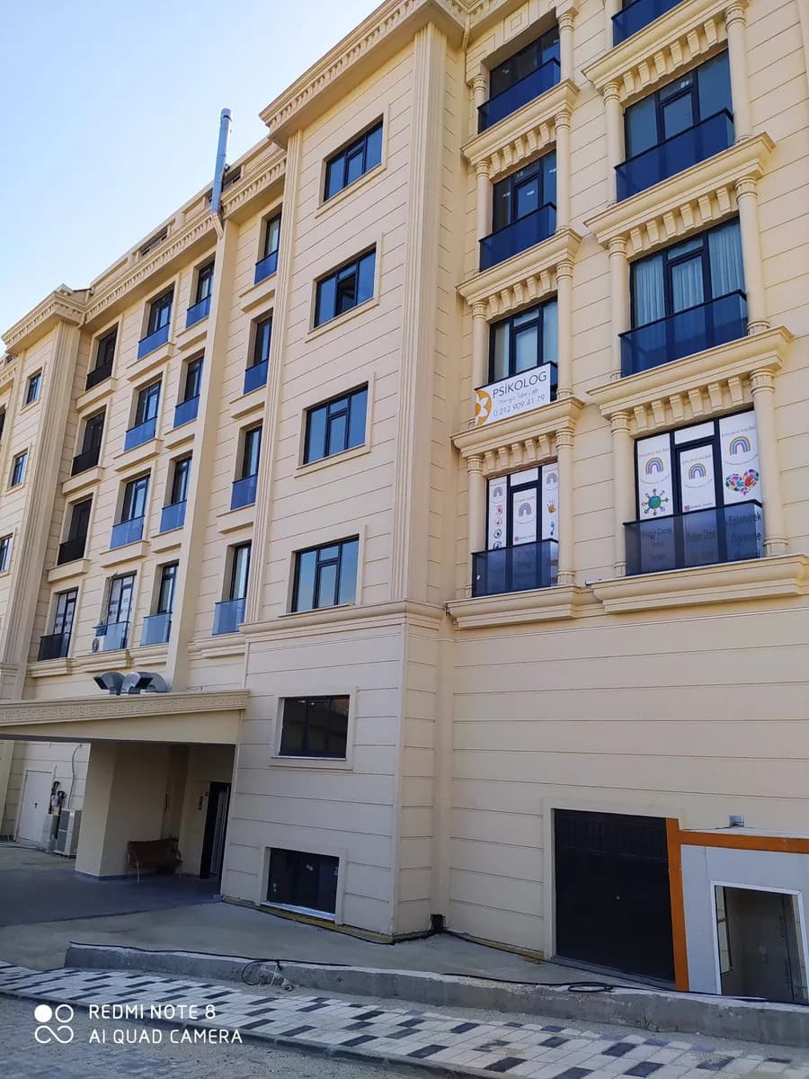 Klinik Psikolog Uzman Nergiz Tuba Çağıl — Mental Health & Psychology in Istanbul