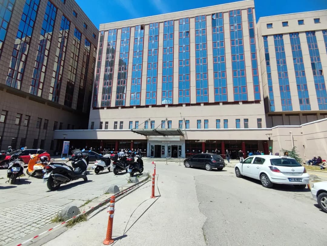 S.B. Marmara Üniversitesi Pendik Eğitim ve Araştırma Hastanesi Prof. Dr. Asaf Ataseven Ek Hizmet Binası