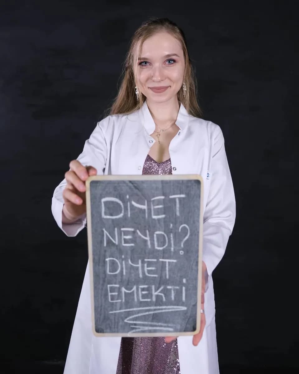 Diyetisyen Anastasia Asya İleri — Nutrition & Dietetics in Istanbul