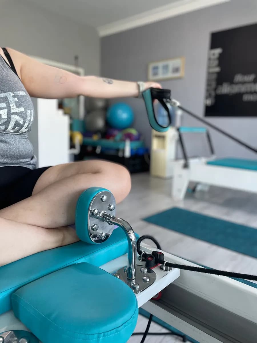 Fizyoterapist Merve KAYMAZ — Physiotherapy & Rehabilitation in Istanbul