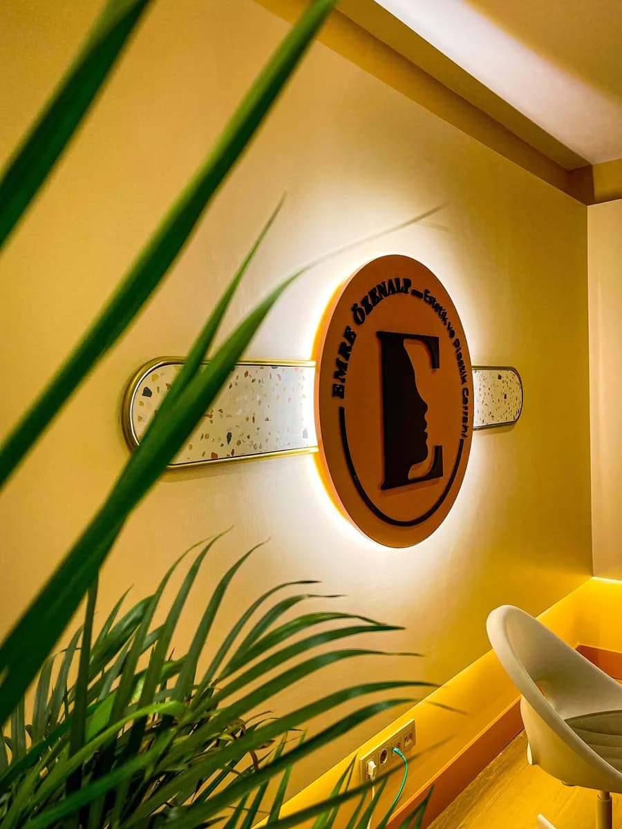 Estetik Ve Plastik Cerrahi Kliniği Dr. Emre Özenalp — Cosmetic & Plastic Surgery in Istanbul