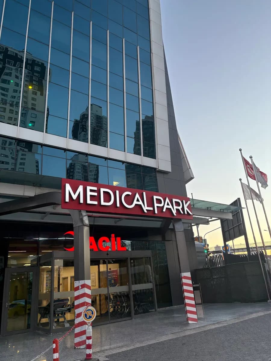 Op. Dr. Asya Sadıgzade / Kadın Hastalıkları ve Doğum Uzmanı — OB/GYN & Women's Health in Istanbul