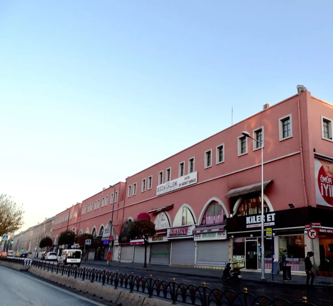 Bezmialem Foundation University Fatih District Polyclinic