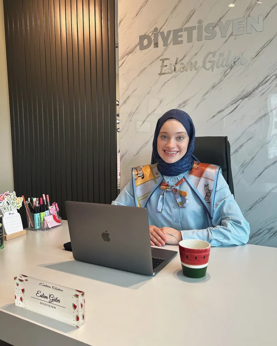 Diyetisyen Eslem Güler - Beylikdüzü Diyetisyen