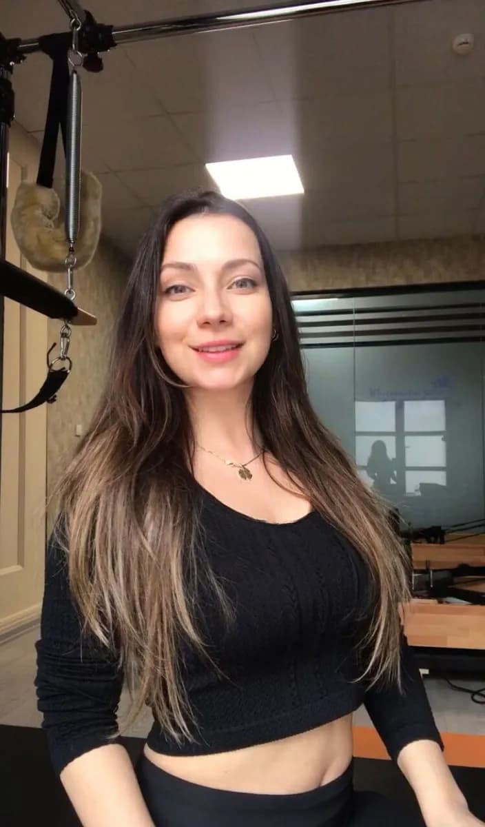 Fizyoterapist Sema Gülmüş — Physiotherapy & Rehabilitation in Istanbul