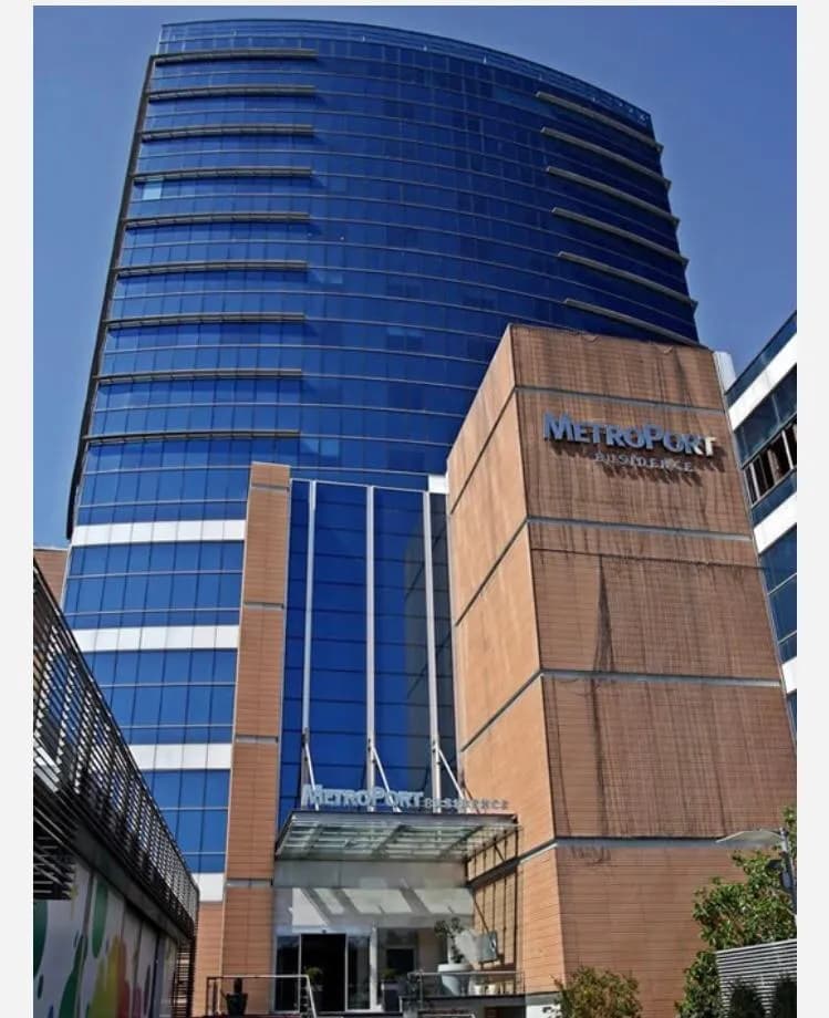 Prof. Dr. Akın İşcan - Çocuk Nörolojisi Uzmanı - Çocuk EEG Merkezi — Neurology & Brain Health in Istanbul