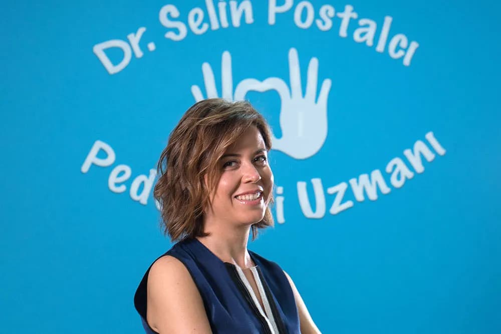 Çocuk Diş Doktoru Selin Postalcı — Dental Clinics in Istanbul