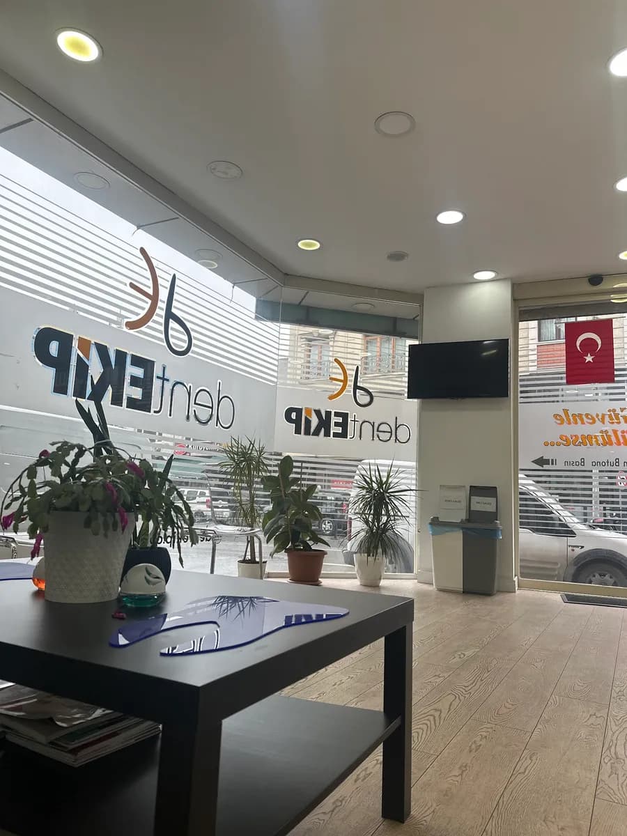 Özel Dent Ekip Bayrampaşa Diş Polikliniği | Zirkonyum | implant | Kanal Tedavisi | Ortodonti — Dental Clinics in Istanbul