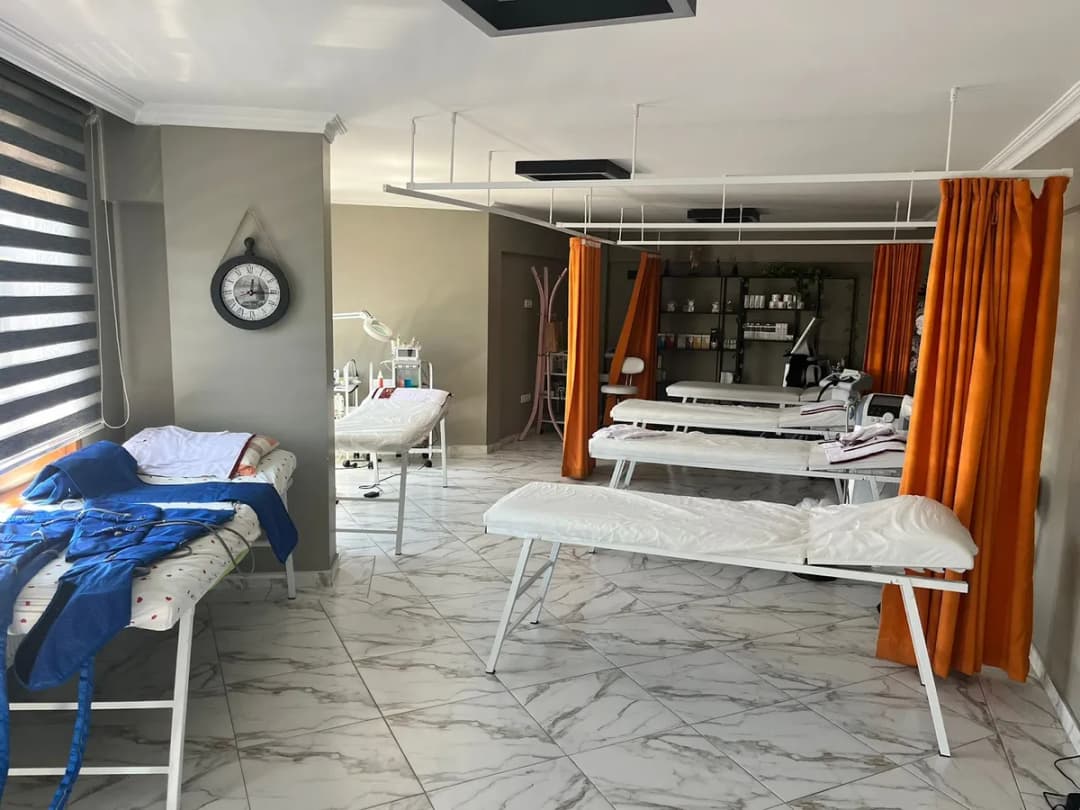 Başak Hanbay Sağlıklı Zayıflama Ve Güzellik Merkezi — Dental Clinics in Istanbul
