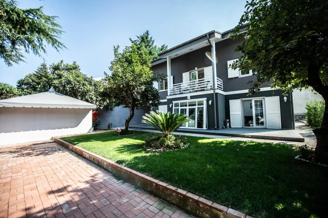 Linemed Poliklinik Levent — Cosmetic & Plastic Surgery in Istanbul