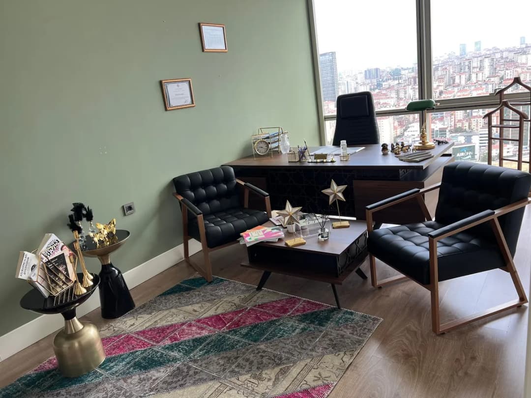 Klinik Psikolog Nihal Karagöz — Mental Health & Psychology in Istanbul