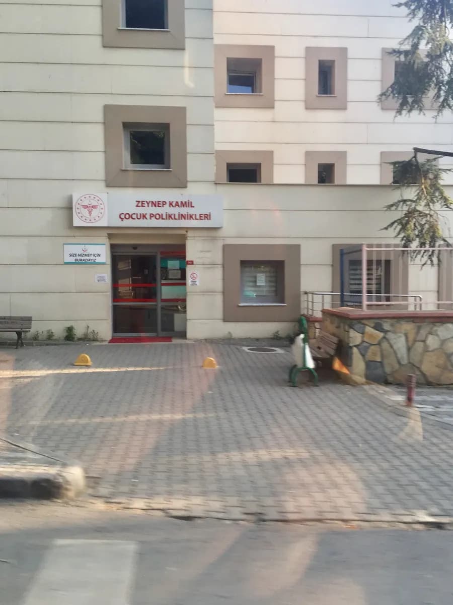 Zeynep Kamil Çocuk Cerrahisi Kliniği