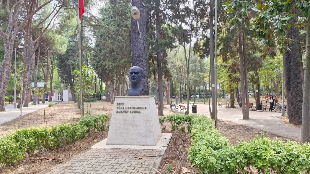 Erenköy Cekmekoy District Polyclinic
