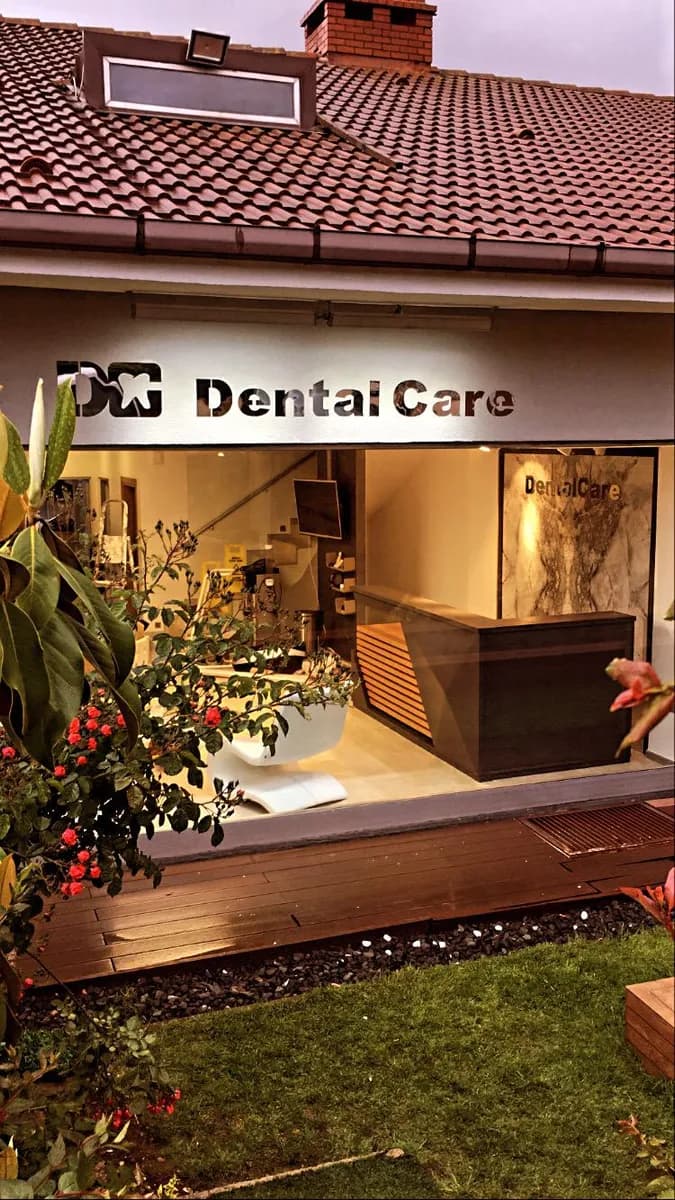 Dental Care Ağız ve Diş Sağlığı Polikliniği — Dental Clinics in Istanbul