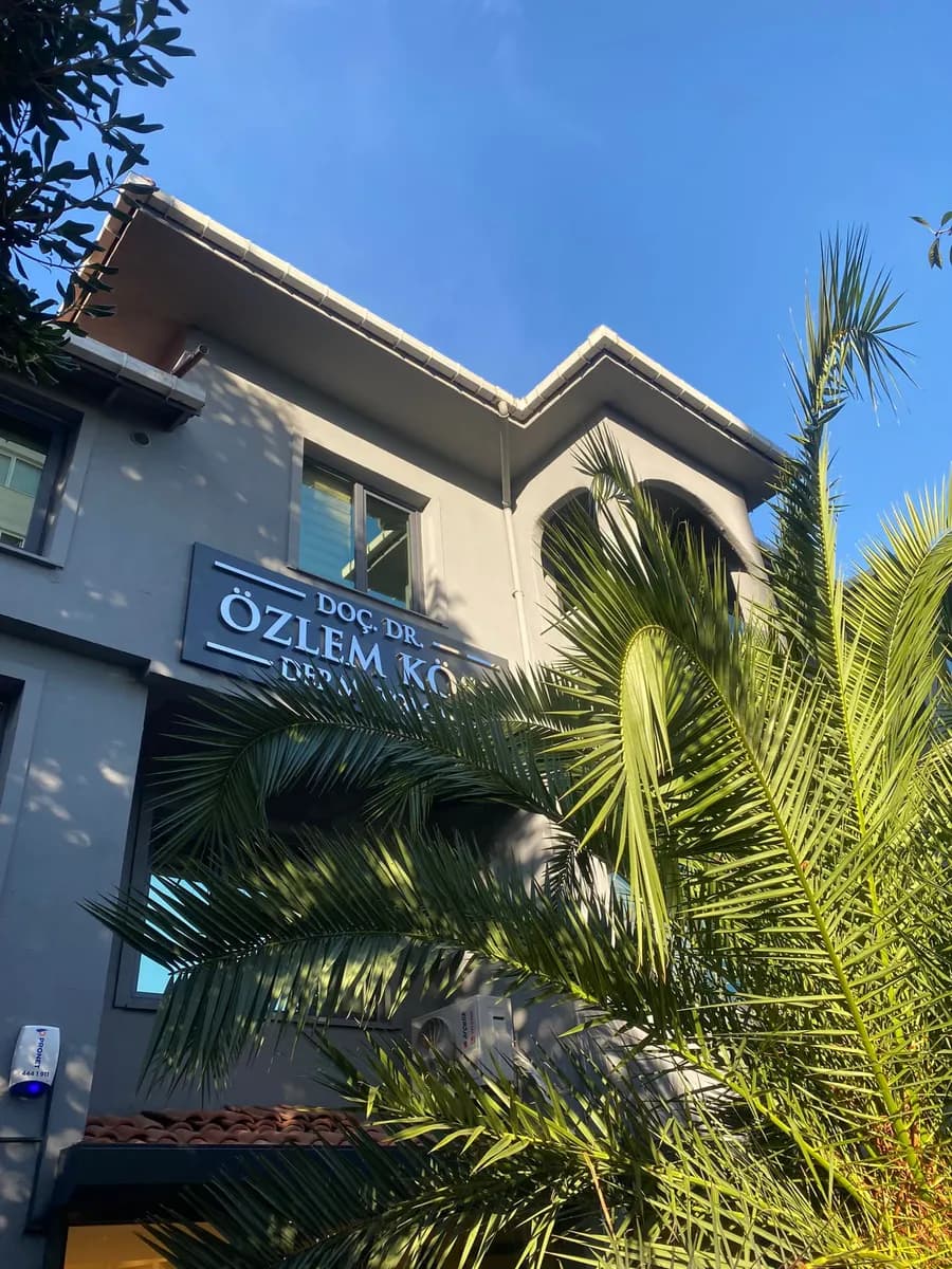 Özlem Karadağ Köse — Dermatology & Skin Care in Istanbul