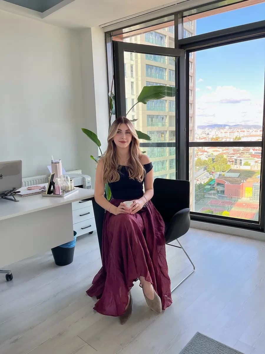 Diyetisyen Selva Ekşi — Nutrition & Dietetics in Istanbul
