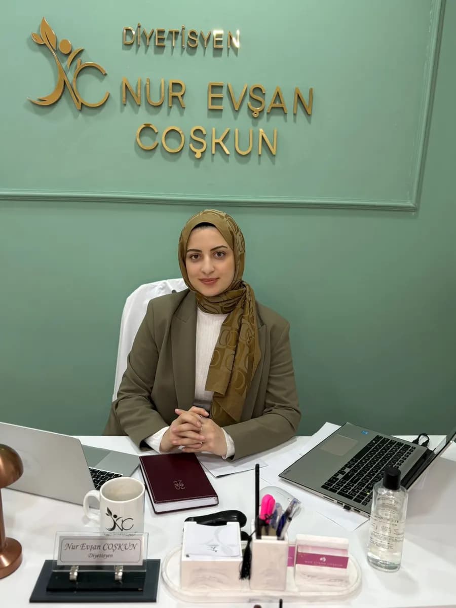DİYETİSYEN Nur evşan Coşkun — Nutrition & Dietetics in Istanbul