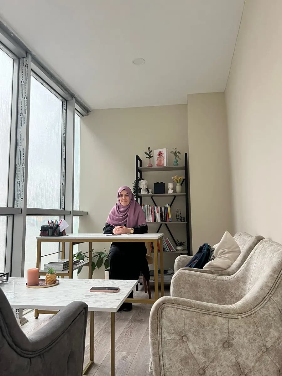 Aile Danışmanı Zehra Sarı — Mental Health & Psychology in Istanbul