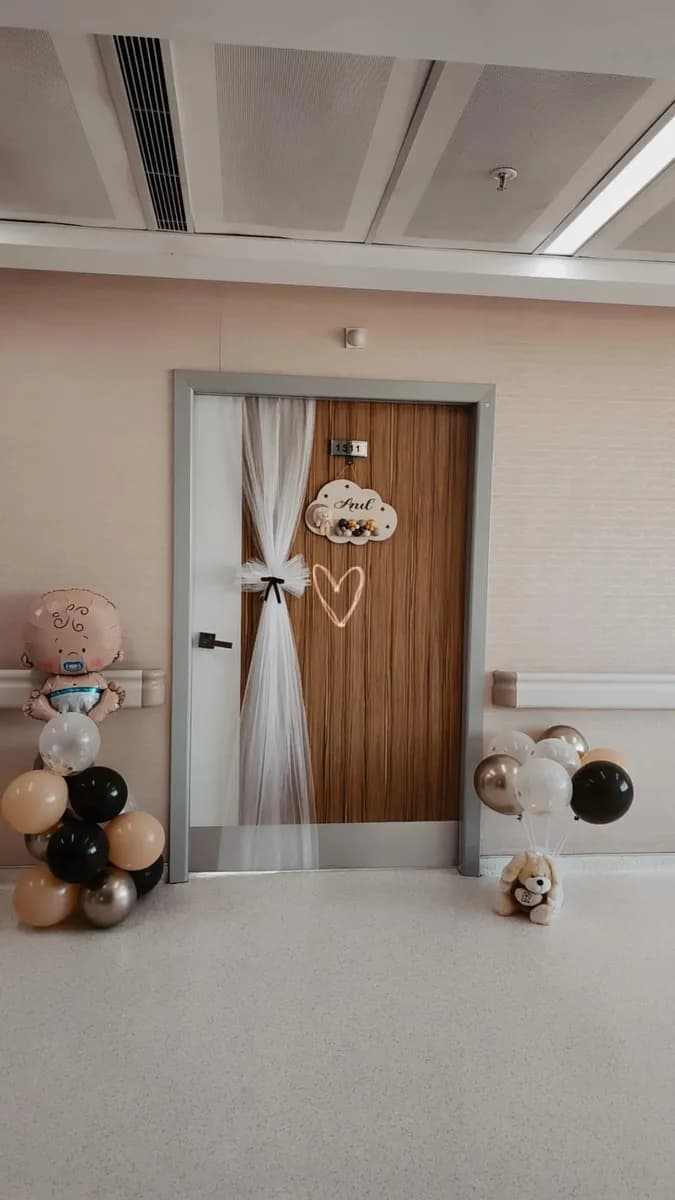 İstanbul Kadın Doğum Uzmanı Melih Bestel — OB/GYN & Women's Health in Istanbul