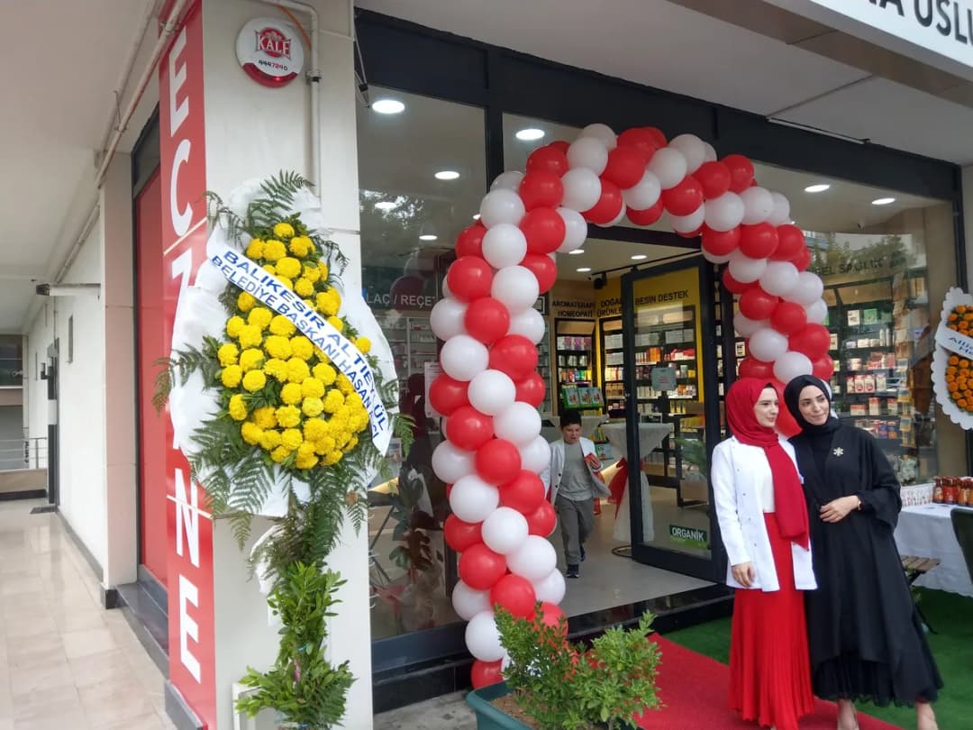 Sena Uslu Eczanesi (pharmacy-АПТЕКА- صيدلية) — Pharmacies in Istanbul