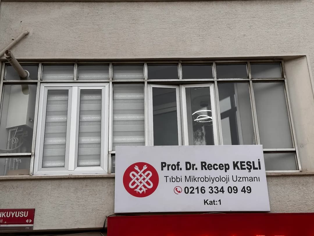 Prof. Dr. Recep Keşli — Labs & Diagnostics in Istanbul