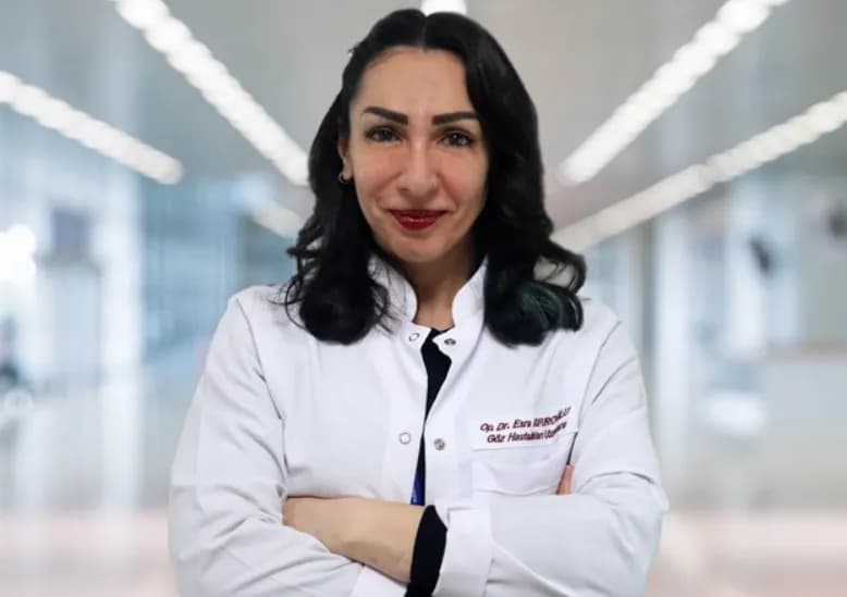 İstanbul Göz Doktoru Op. Dr. Emine Esra Asfuroğlu — Eye Care & Ophthalmology in Istanbul