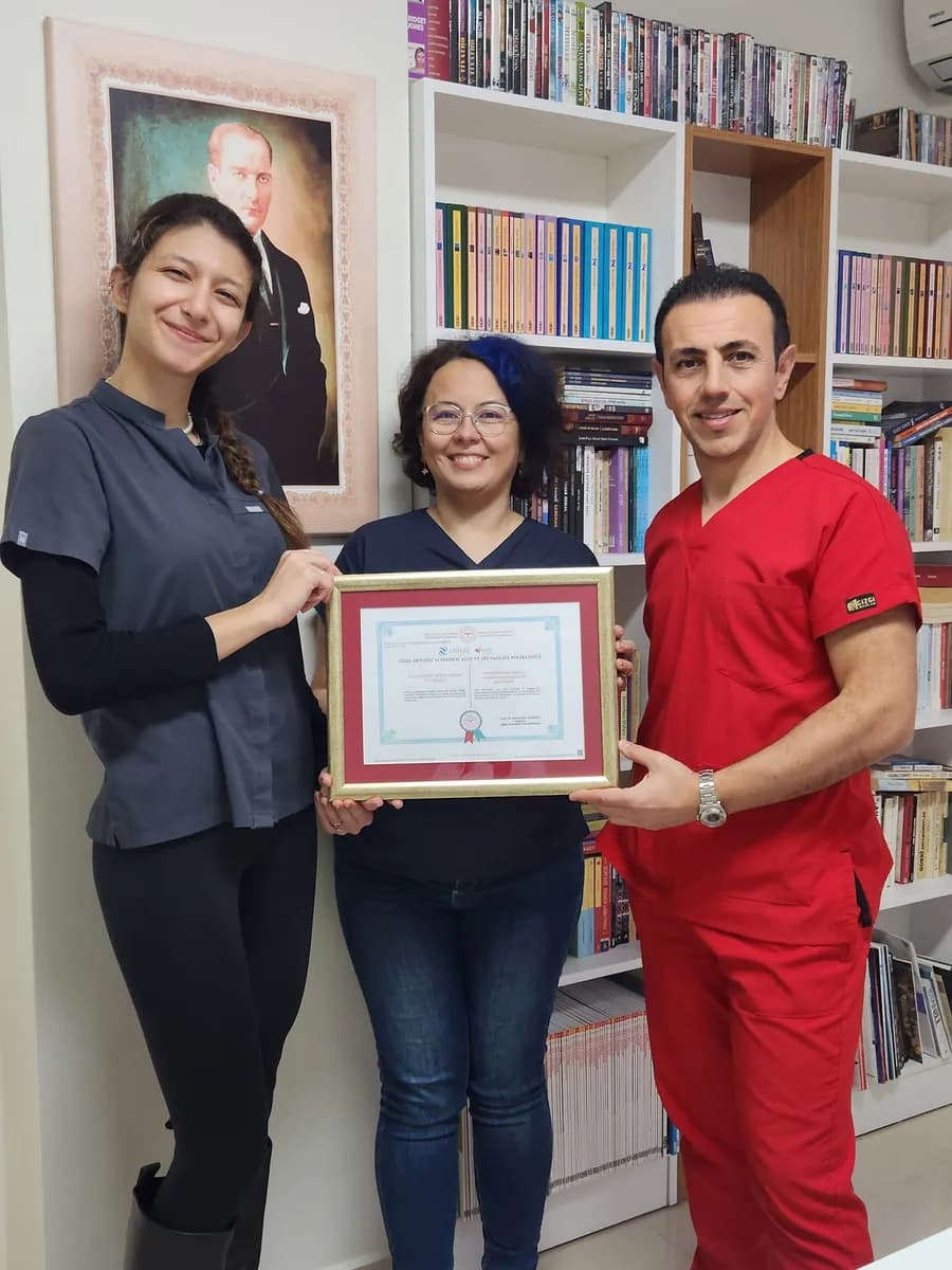 Özel Dentist Acıbadem Diş Polikliniği — Dental Clinics in Istanbul