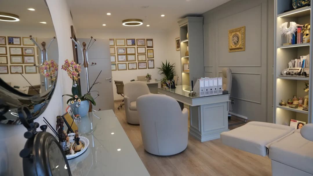 Prof.Dr.Ayşe Serap Karadağ Muayenehanesi — Dermatology & Skin Care in Istanbul