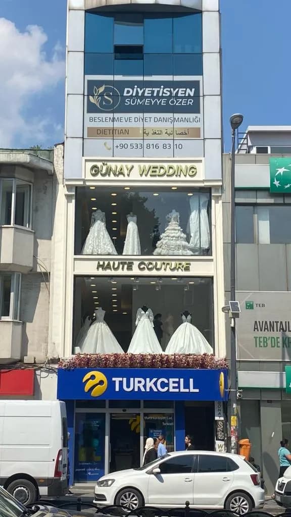 Diyetisyen Sümeyye Özer — Nutrition & Dietetics in Istanbul