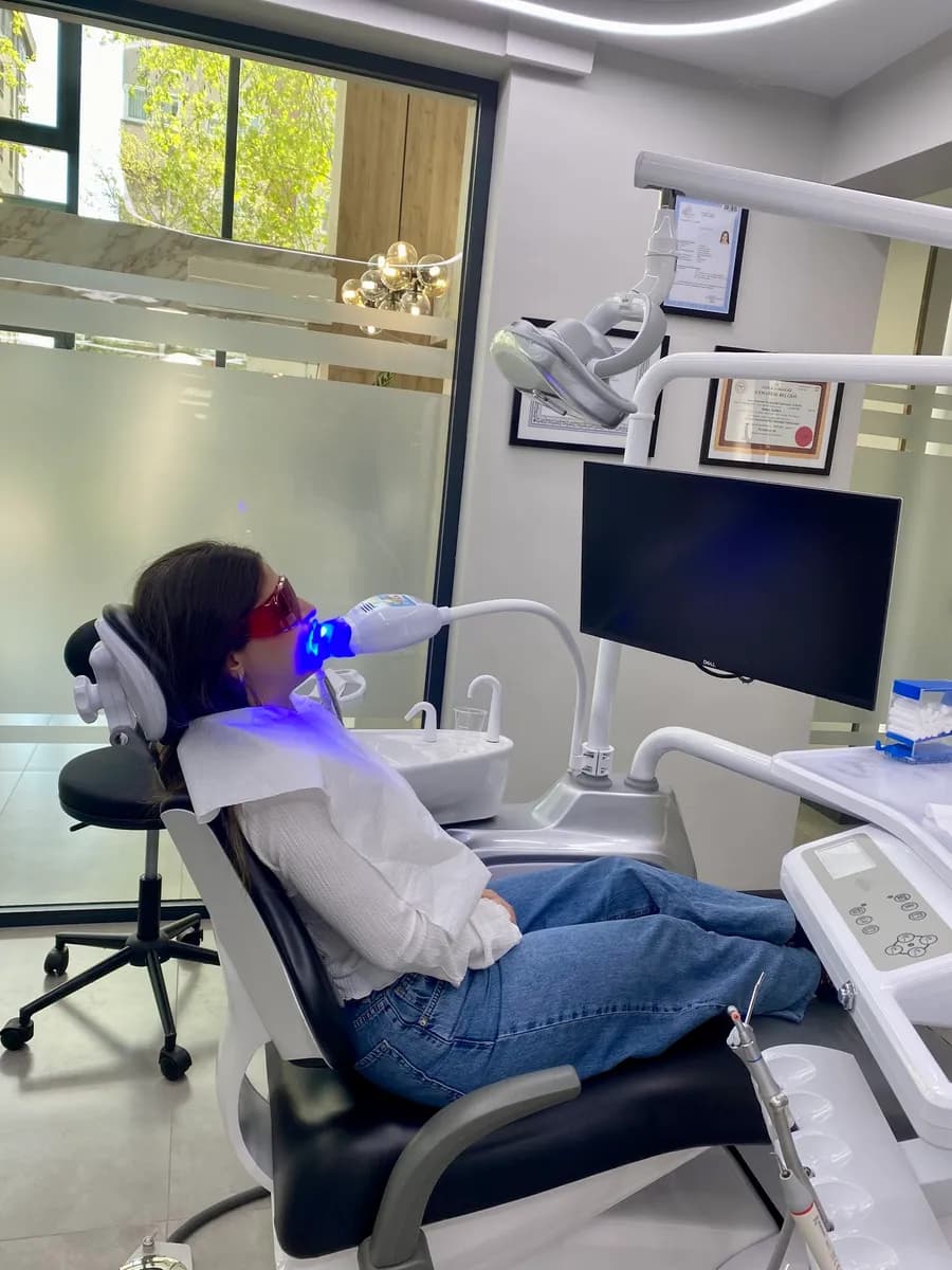 Dentbien Ağız ve Diş Sağlığı Polikliniği / Ataşehir İmplant Diş Kliniği