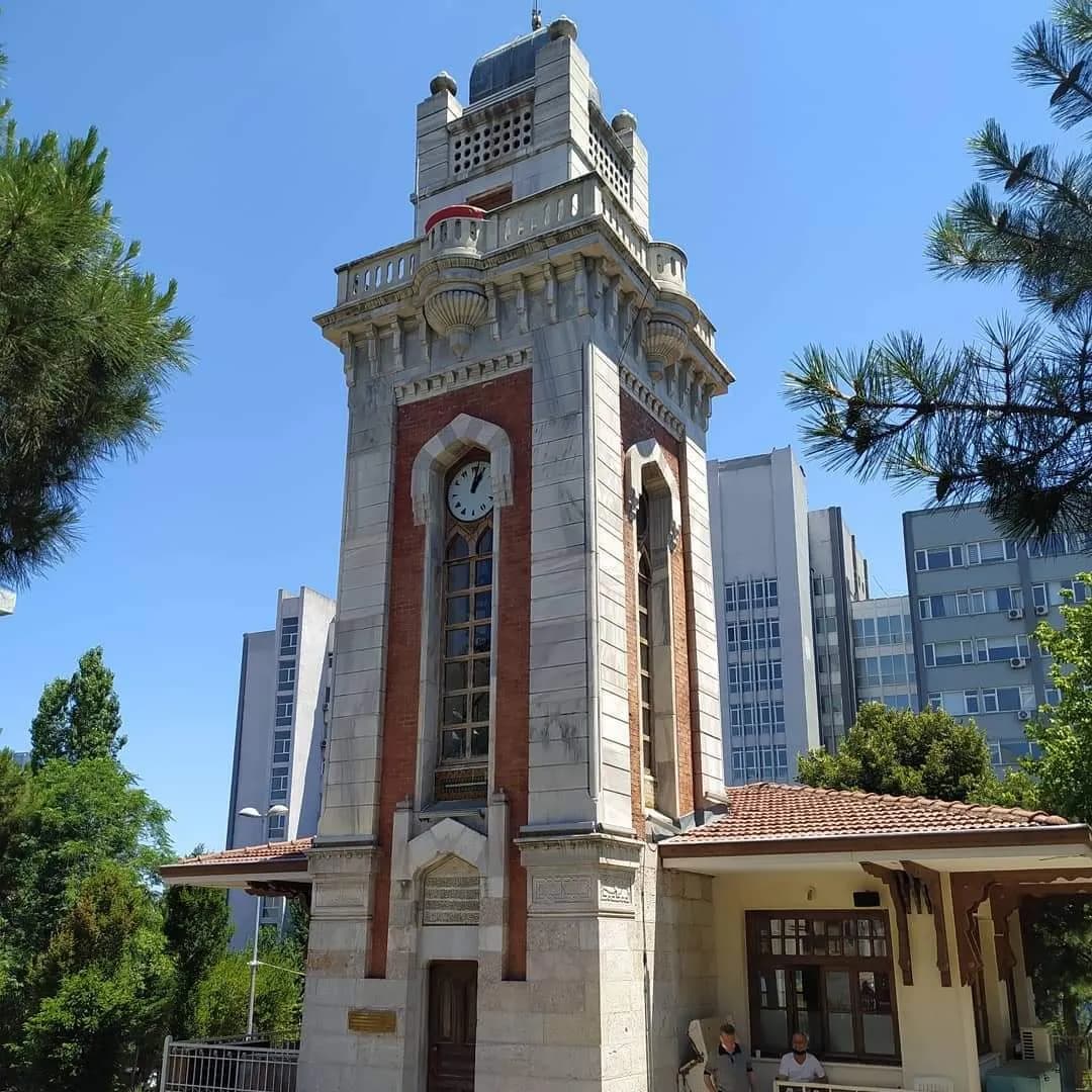 SBÜ Şişli Hamidiye Etfal Eğitim ve Araştırma Hastanesi — Hospitals & Medical Centers in Istanbul