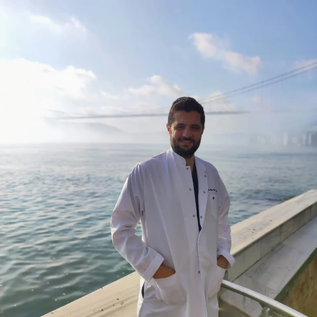Doç.Dr. Osman Nuri Özyalvaç — Orthopedics & Sports Medicine in Istanbul