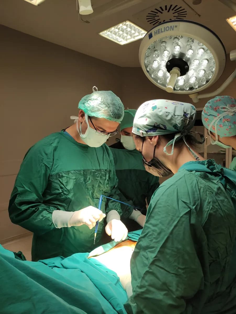 Doçent Dr. Cihan Comba — OB/GYN & Women's Health in Istanbul