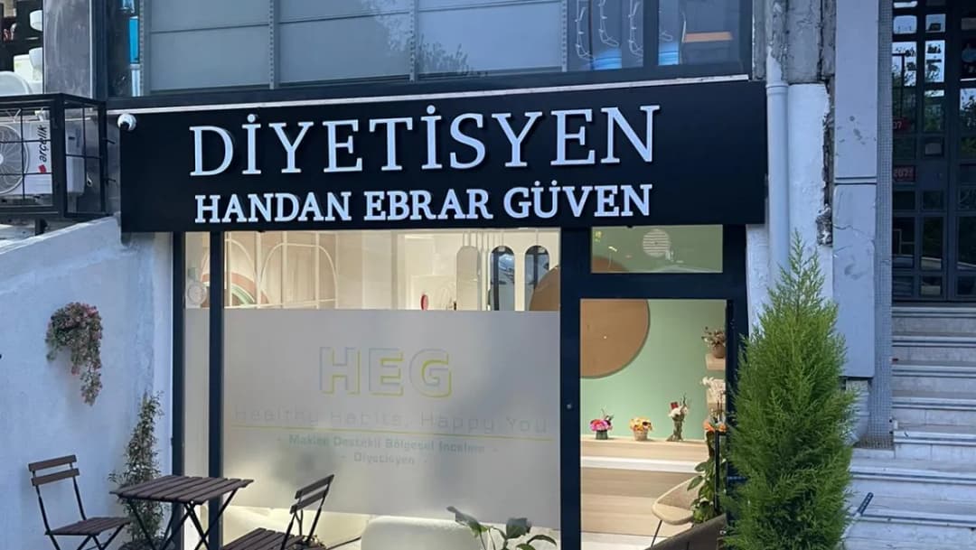 Diyetisyen Handan Ebrar Güven — Nutrition & Dietetics in Istanbul