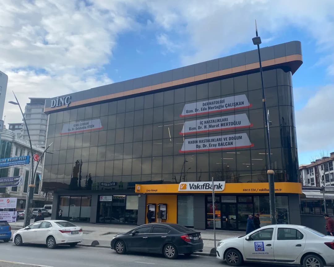 Dermatolog Dr. Eda Mertoğlu Çalışkan — Dermatology & Skin Care in Istanbul