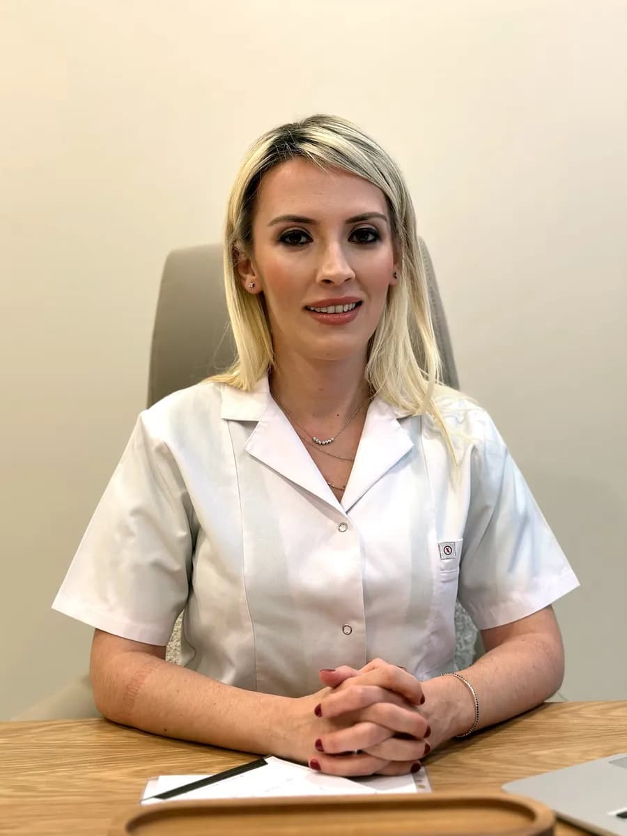 Dr. Ayfer Ulcay
