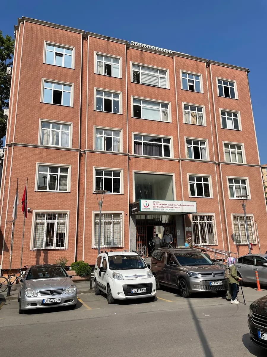 Erenköy Semt Polikliniği