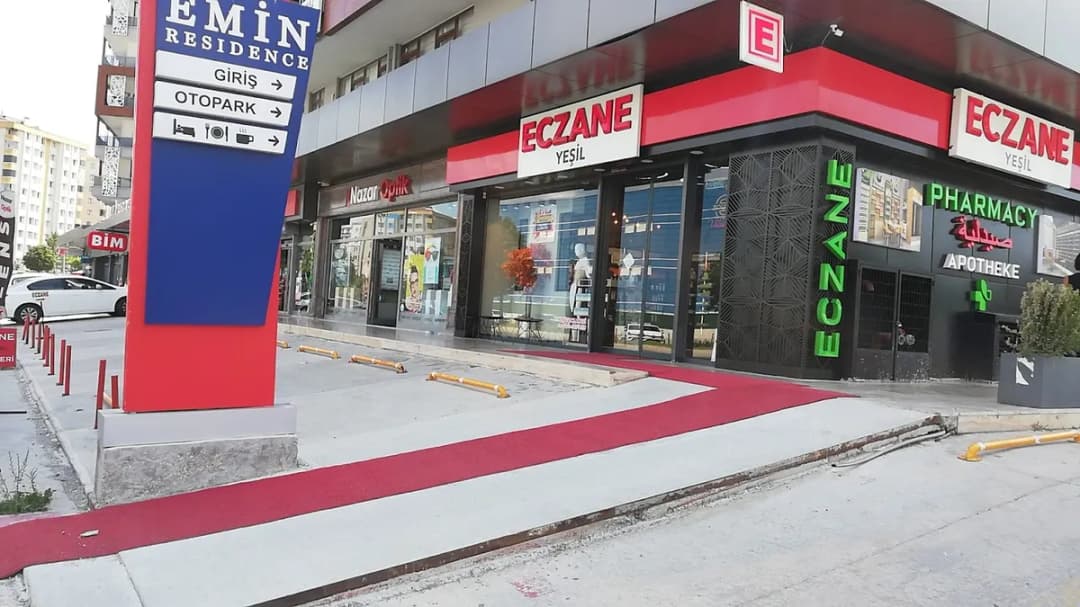 Yeşil Eczanesi — Pharmacies in Istanbul
