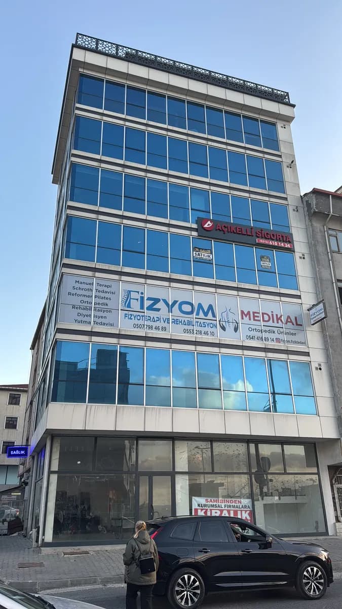 Fizyom Fizyoterapi | Ümraniye | Skolyoz Schroth Tedavisi | Manuel Tedavi | Evde Fizik Tedavi — Physiotherapy & Rehabilitation in Istanbul