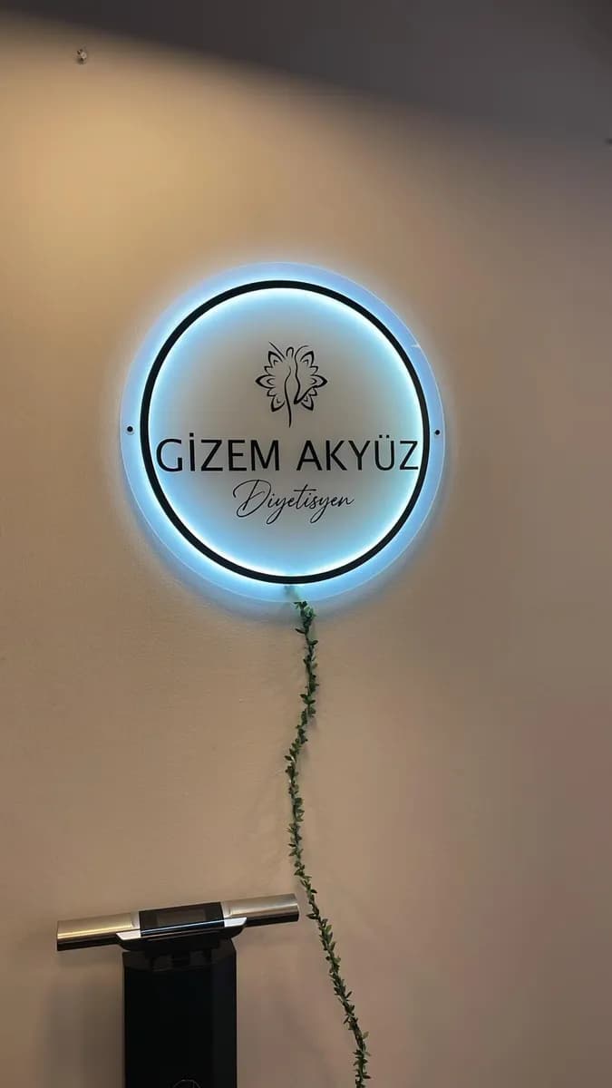 Diyetisyen Gizem Akyüz — Nutrition & Dietetics in Istanbul