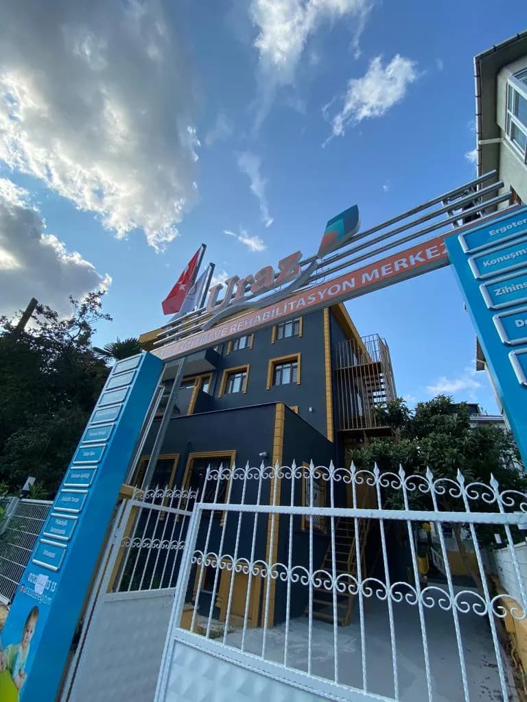 Uraz Özel Eğitim ve Rehabilitasyon Merkezi — Physiotherapy & Rehabilitation in Istanbul