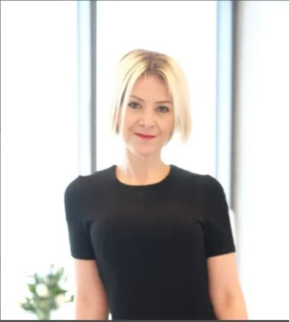 Dr. Elif Yağlı Çocuk Endokrinoloji Uzmanı — Pediatrics & Child Health in Istanbul