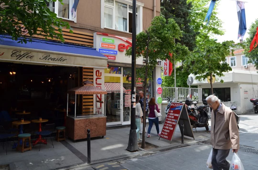 Demet Eczanesi — Pharmacies in Istanbul