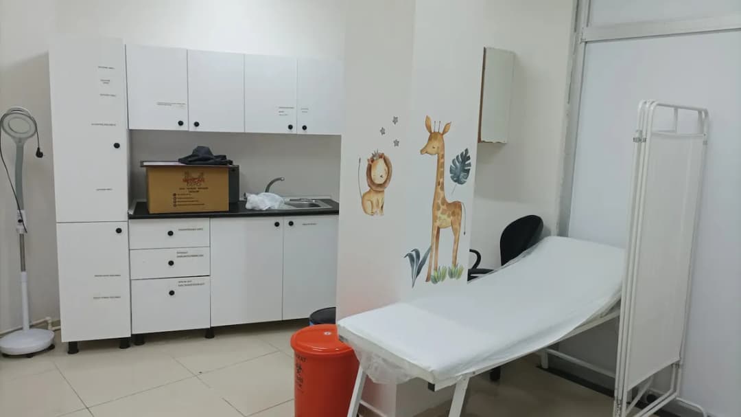 Aselim Sağlık Kabini / Evde Serum / Evde Sağlık / Evde Pansuman / Atom Serum / Evde Enjeksiyon