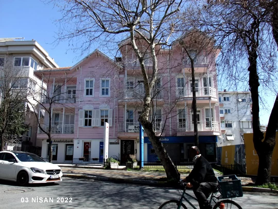 Biruni Laboratuvarı Yeşilköy — Labs & Diagnostics in Istanbul